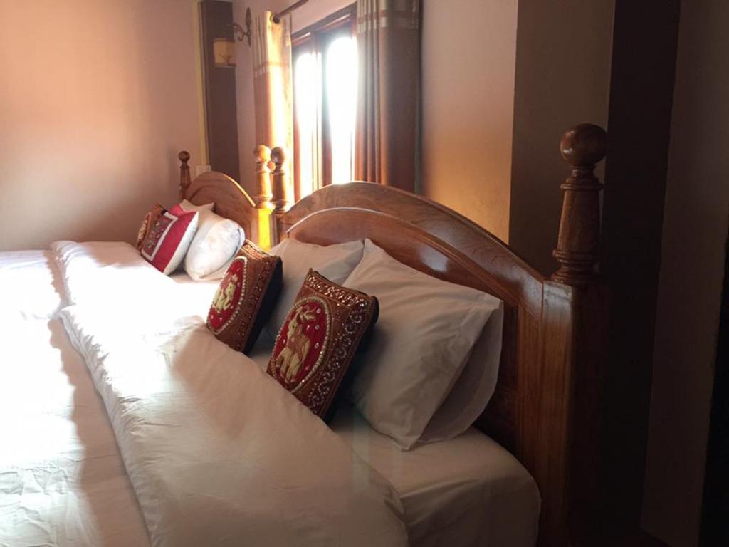 ואנג ויינג Happy River View Hotel מראה חיצוני תמונה
