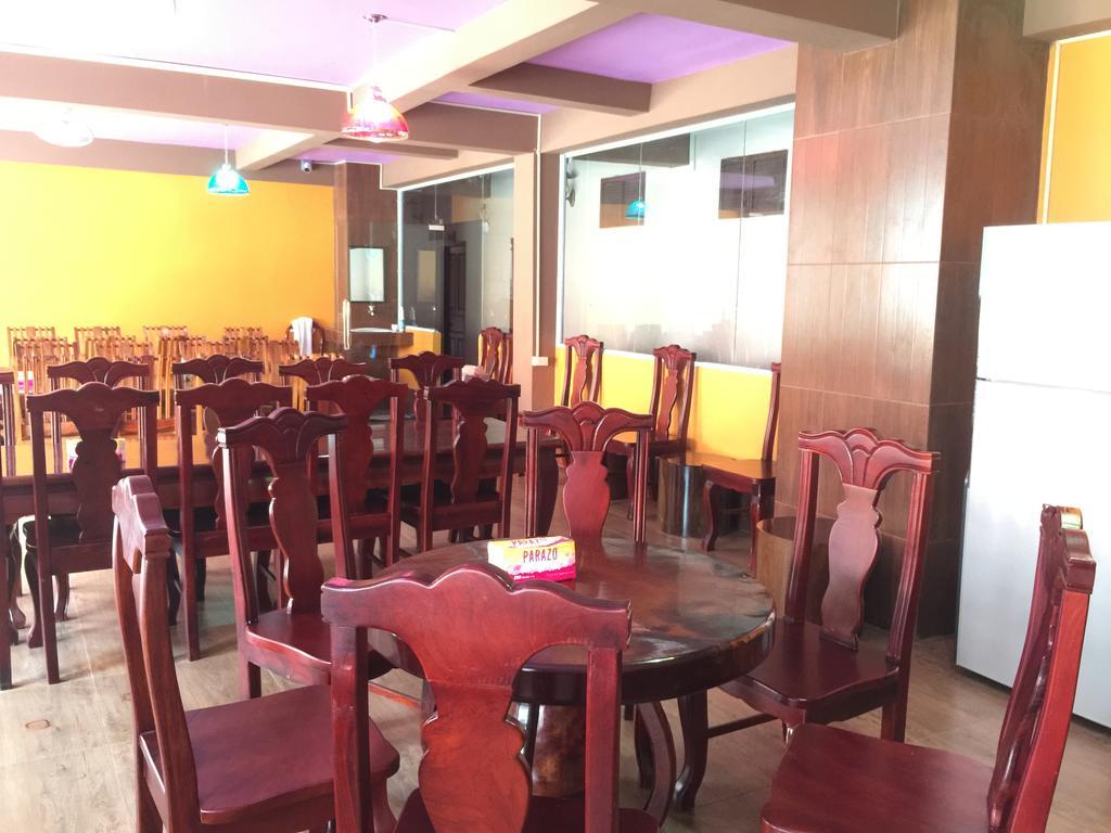 ואנג ויינג Happy River View Hotel מראה חיצוני תמונה