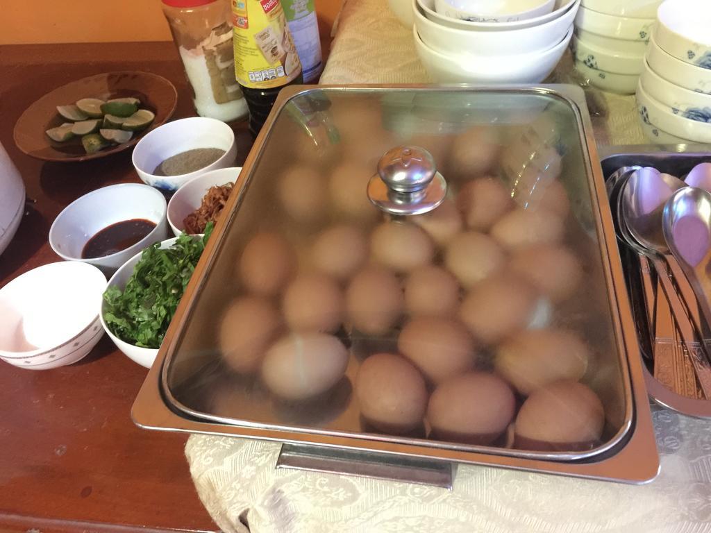 ואנג ויינג Happy River View Hotel מראה חיצוני תמונה